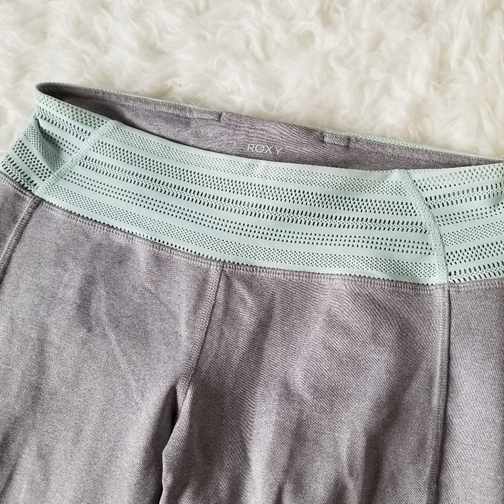 Gray/Mint Roxy Workout Crop Legging - Picture 3 of 7